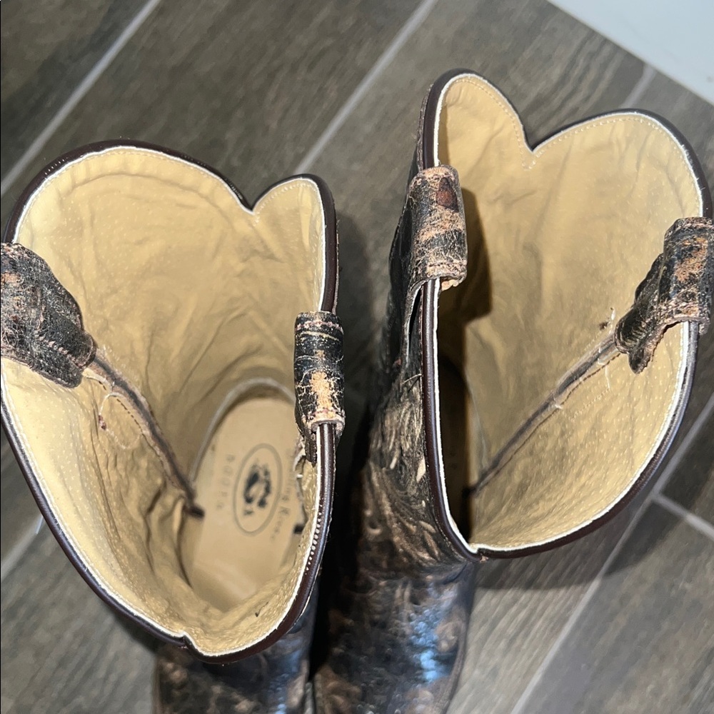 Brown Embroidered Heeled Boots NWT - Picture 3 of 9